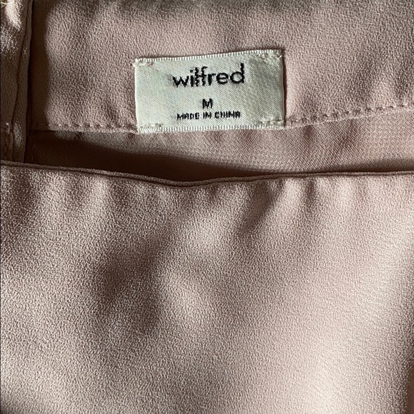 WILFRED Melina Cropped Blouse in Blush Pink Top - Picture 6 of 7